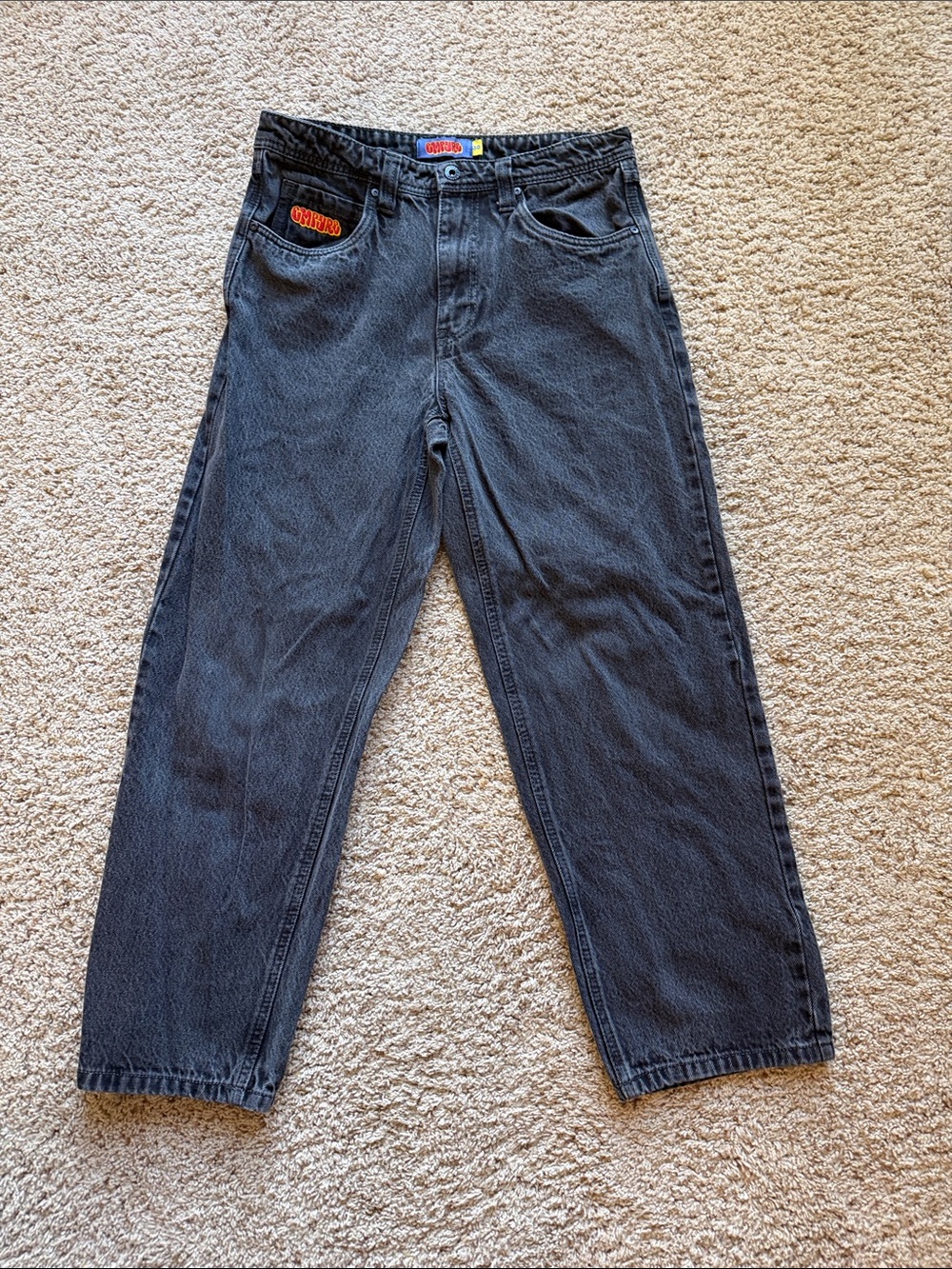Black loose fit Empyre